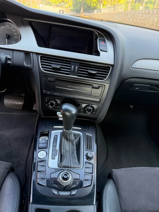 2010 Audi B8 S4 - Image 6 of 14
