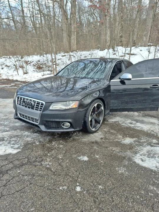 2010 Audi B8 S4 - Image 2 of 6