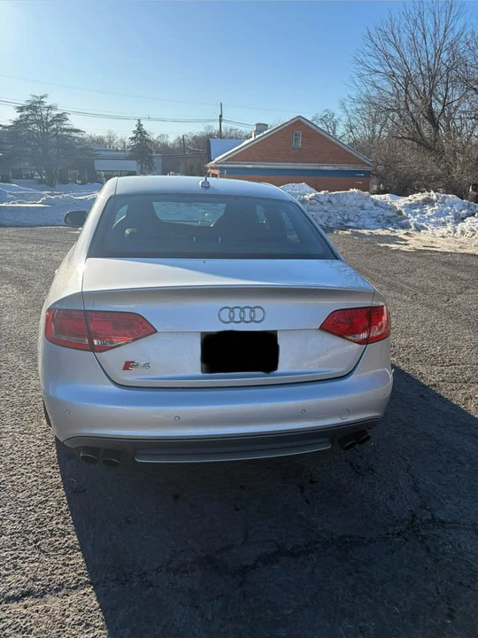 2010 Audi B8 S4 - Image 8 of 14
