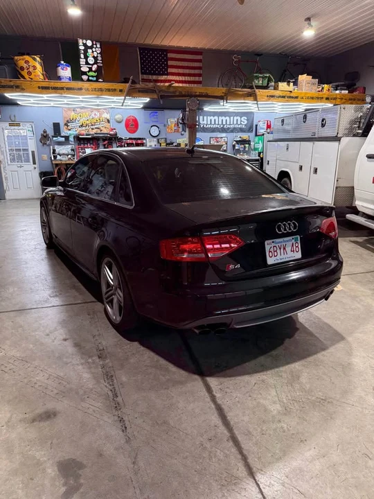 2010 Audi B8 S4 - Image 2 of 5