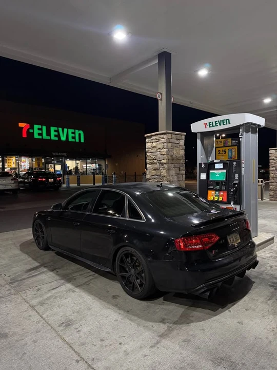 2010 Audi B8 S4 - Image 3 of 3