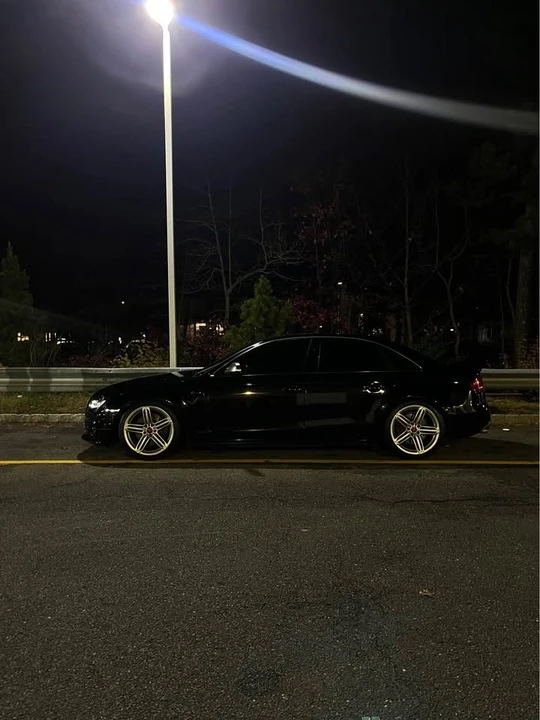2010 Audi B8 S4 - Image 2 of 4