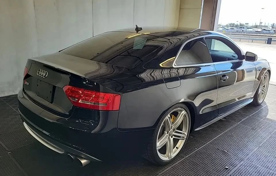 2010 Audi B8 S5 - Image 3 of 4