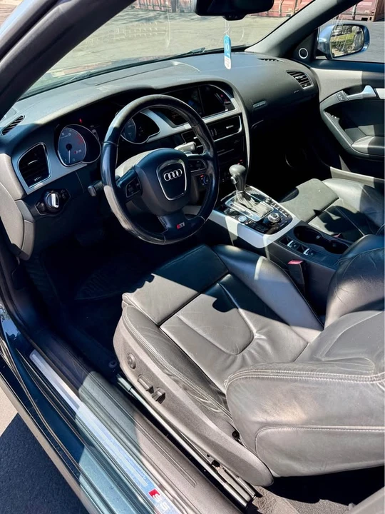 2010 Audi B8 S5 - Image 10 of 16