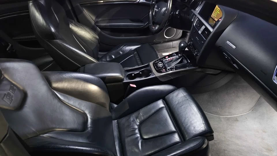 2010 Audi B8 S5 - Image 7 of 8