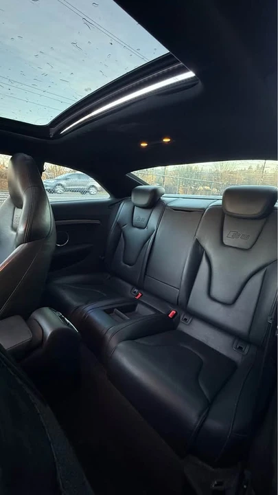 2010 Audi B8 S5 - Image 11 of 20