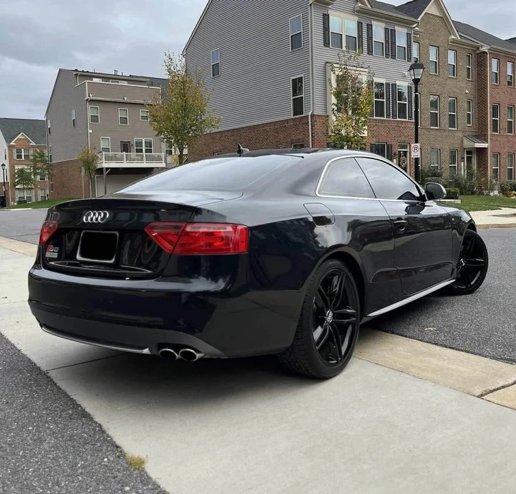 2010 Audi B8 S5 - Image 11 of 19
