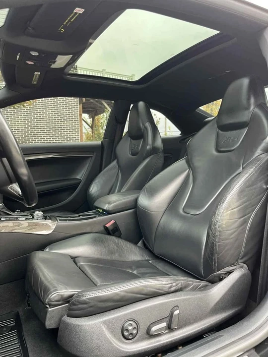 2010 Audi B8 S5 - Image 15 of 19