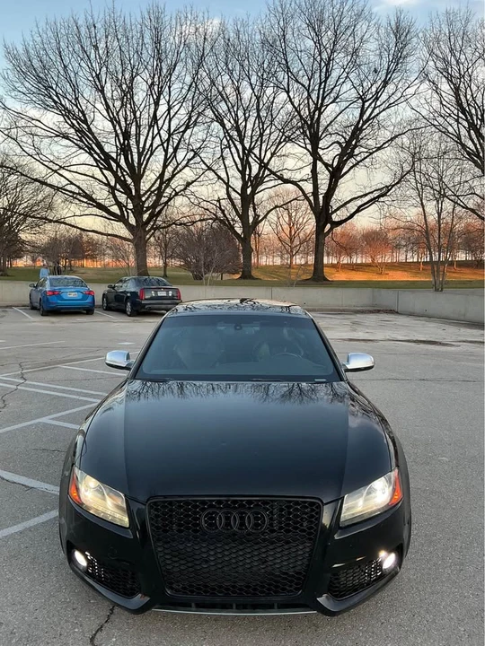 2010 Audi B8 S5 - Image 3 of 14
