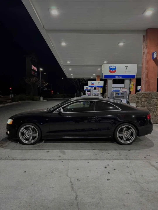 2010 Audi B8 S5 - Image 2 of 7