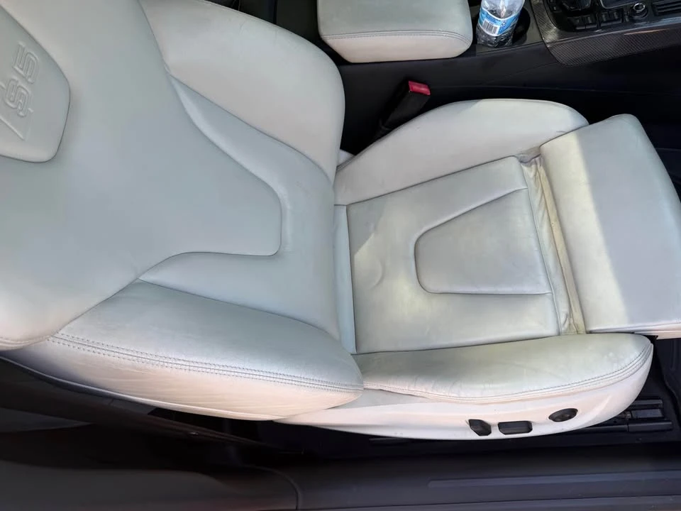 2010 Audi B8 S5 - Image 10 of 20