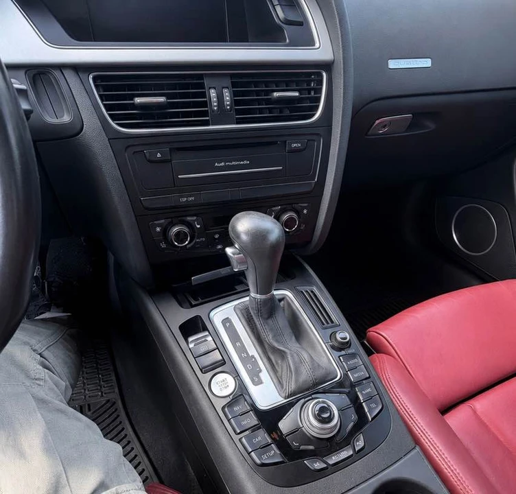 2010 Audi B8 S5 - Image 9 of 11