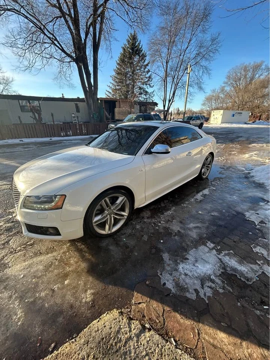 2010 Audi B8 S5 - Image 2 of 7