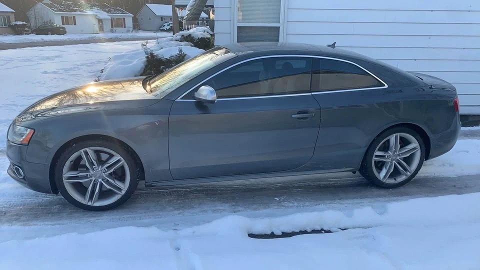 2010 Audi B8 S5 - Image 2 of 3