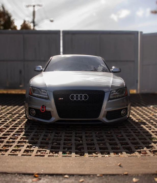 2010 Audi B8 S5 - Image 2 of 3