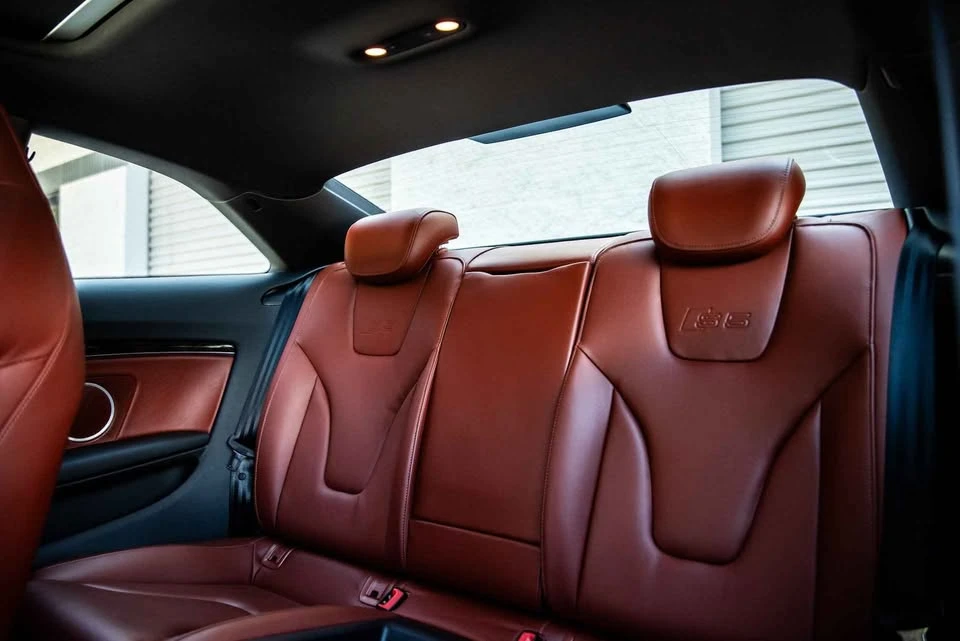 2010 Audi B8 S5 - Image 3 of 8