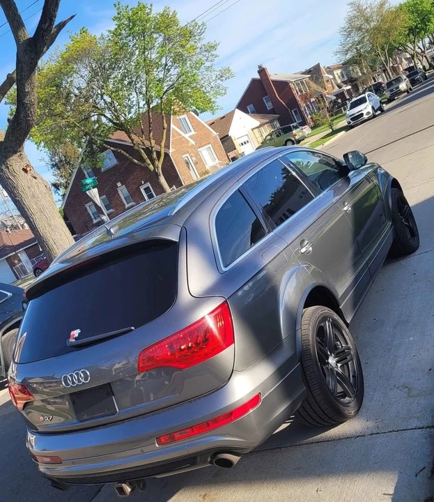 2010 Audi SQ7 - Image 6 of 20