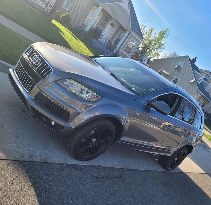 2010 Audi SQ7 - Image 8 of 20