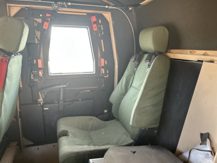 2010 AM General Hummer - Image 24 of 31