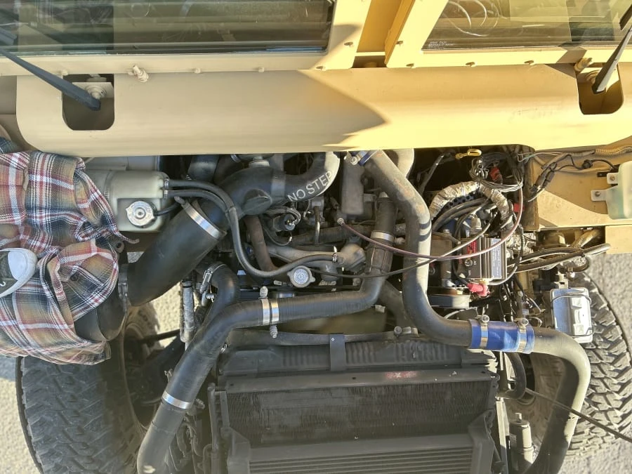 2010 AM General Hummer - Image 31 of 31