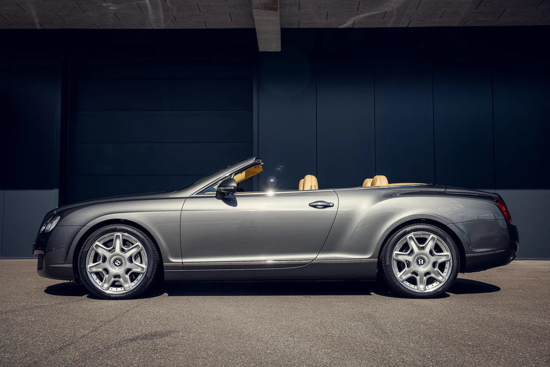 2010 Bentley Continental GTC - Image 14 of 31