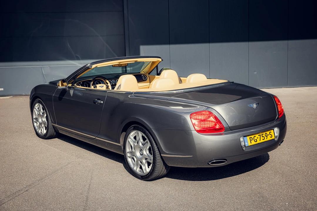 2010 Bentley Continental GTC - Image 15 of 31