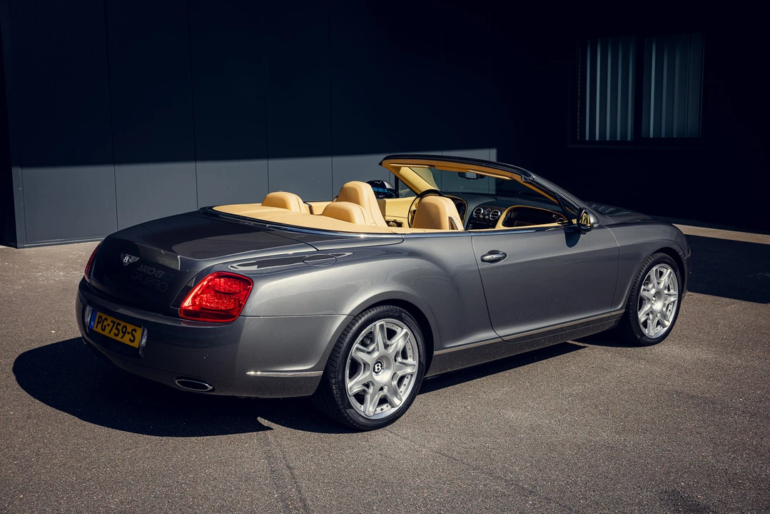 2010 Bentley Continental GTC - Image 19 of 31