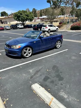 2010 BMW 1 Series 128i Convertible 2D
