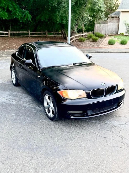 2010 BMW E81/E82/E88 1 Series - Image 12 of 13