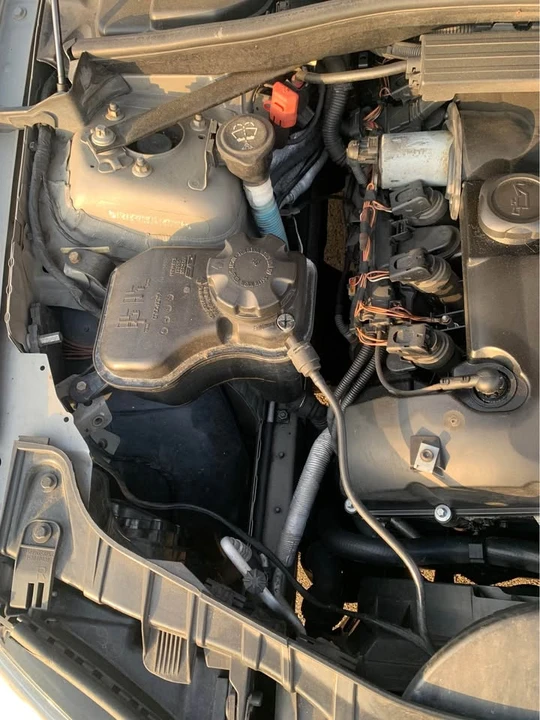 2010 BMW E81/E82/E88 1 Series - Image 13 of 16