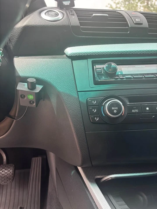 2010 BMW E81/E82/E88 1 Series - Image 7 of 19
