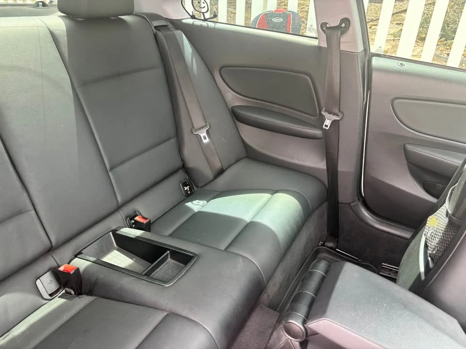 2010 BMW E81/E82/E88 1 Series - Image 17 of 19