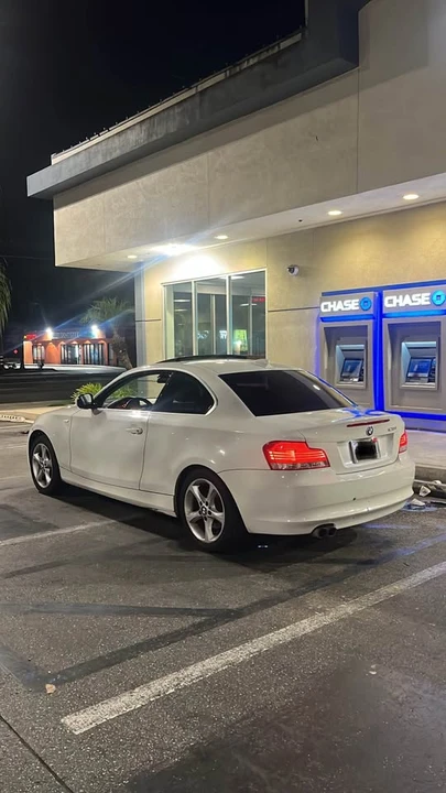 2010 BMW E81/E82/E88 1 Series - Image 2 of 11