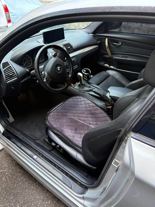 2010 BMW E81/E82/E88 1 Series - Image 9 of 10