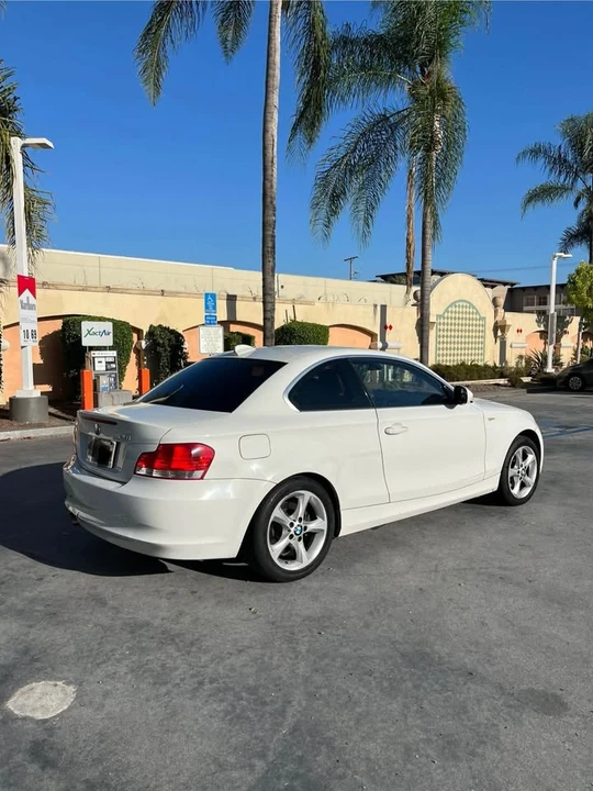 2010 BMW E81/E82/E88 1 Series - Image 4 of 13