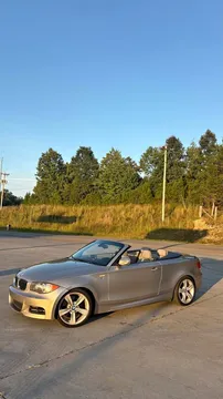 2010 BMW 1 Series 135i Convertible 2D