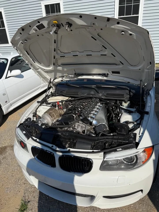 2010 BMW E82 135i & 135is - Image 5 of 6