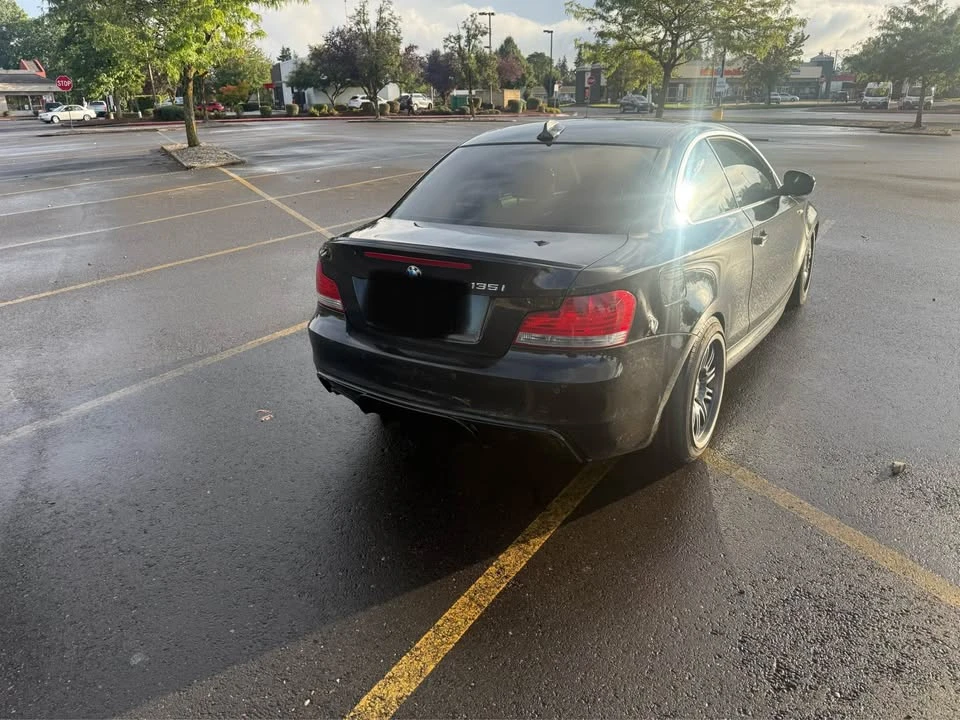 2010 BMW E82 135i & 135is - Image 2 of 8
