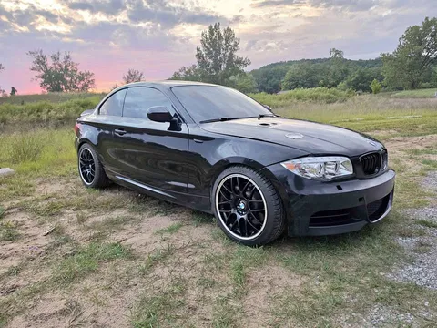 2010 BMW 1 Series 135is Coupe 2D