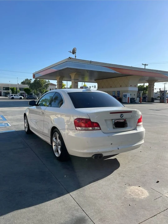 2010 BMW E81/E82/E88 1 Series - Image 2 of 13