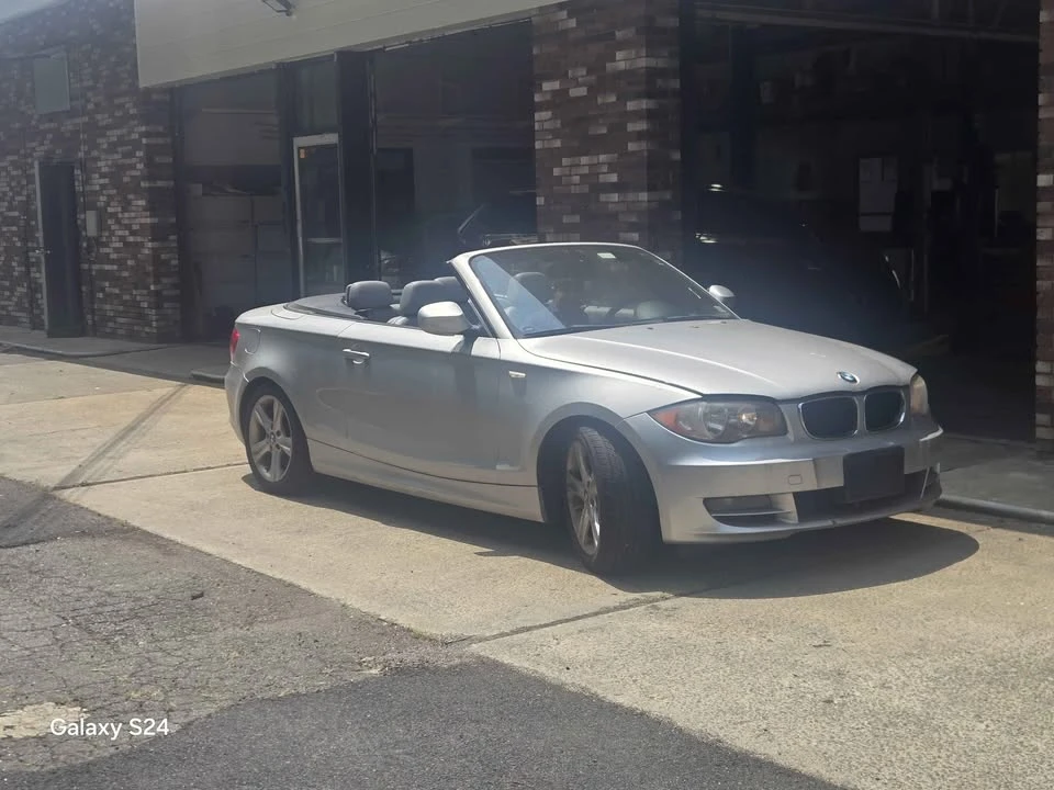 2010 BMW E81/E82/E88 1 Series - Image 2 of 2