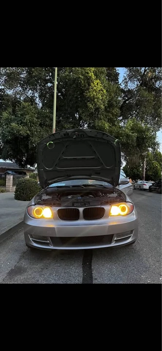 2010 BMW E81/E82/E88 1 Series - Image 2 of 8