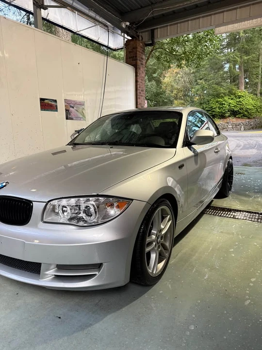 2010 BMW E81/E82/E88 1 Series - Image 2 of 11