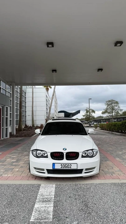 2010 BMW E81/E82/E88 1 Series - Image 2 of 18
