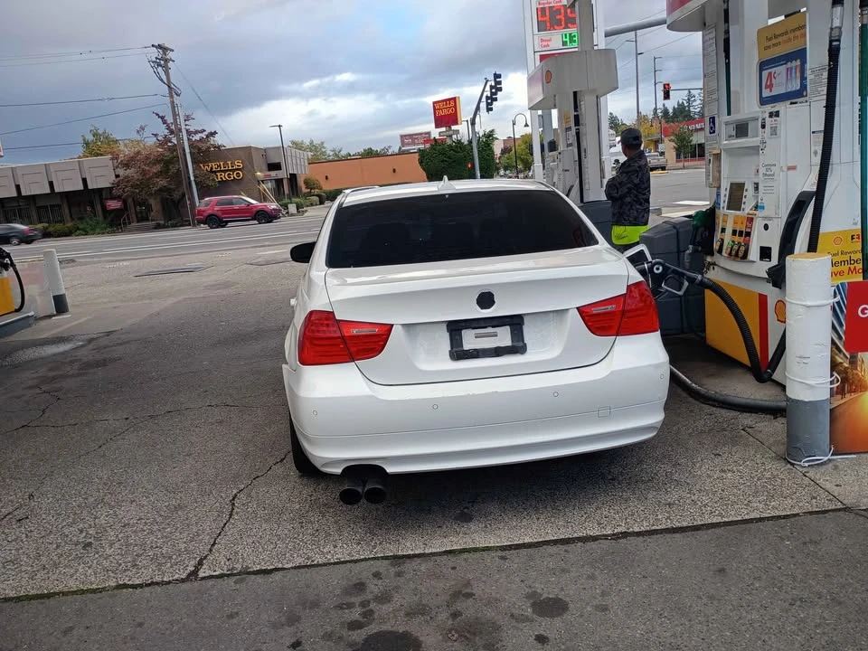 2010 BMW E81/E82/E88 1 Series - Image 4 of 4