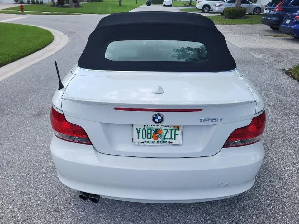 2010 BMW E81/E82/E88 1 Series - Image 2 of 15