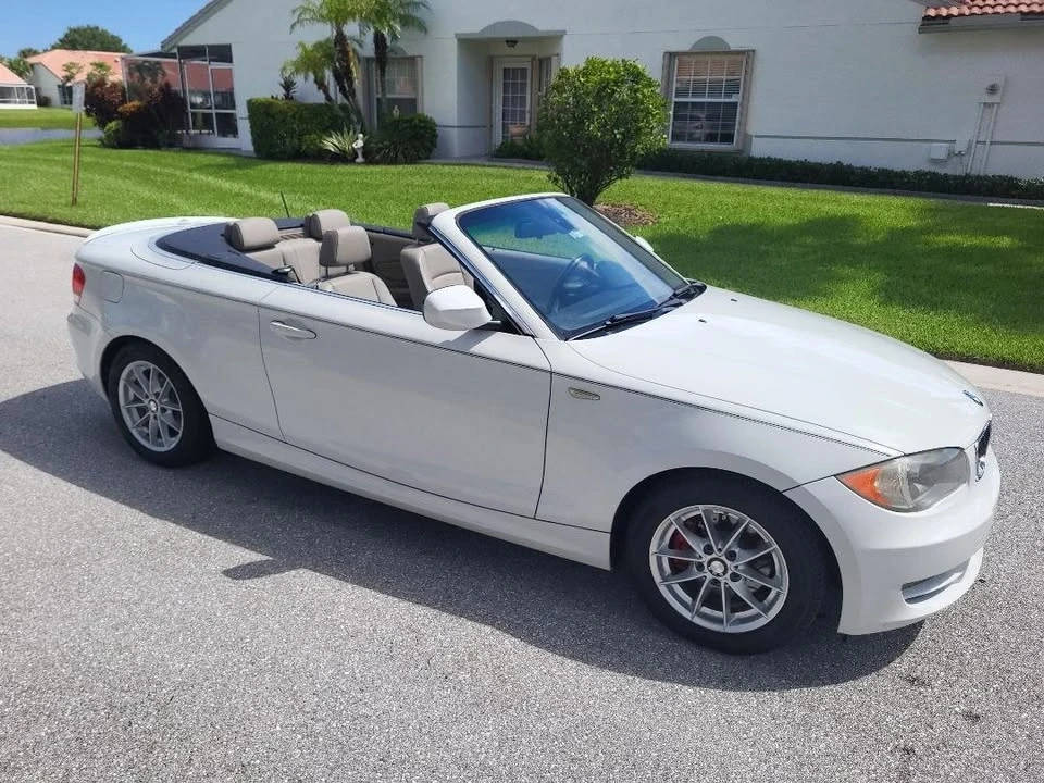 2010 BMW E81/E82/E88 1 Series - Image 10 of 15
