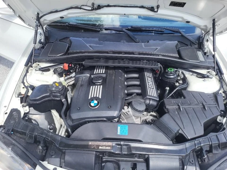 2010 BMW E81/E82/E88 1 Series - Image 6 of 15