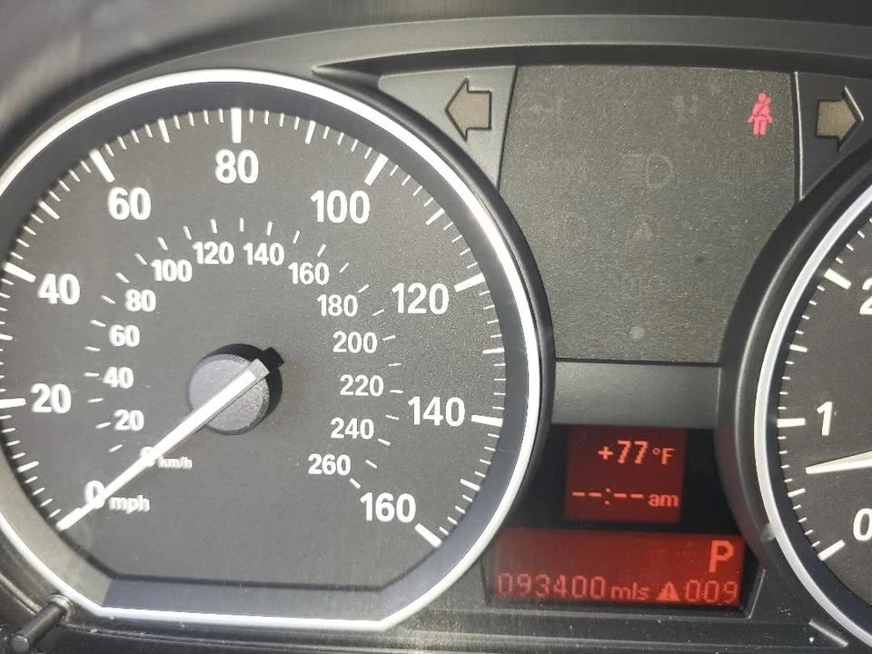 2010 BMW E81/E82/E88 1 Series - Image 9 of 15
