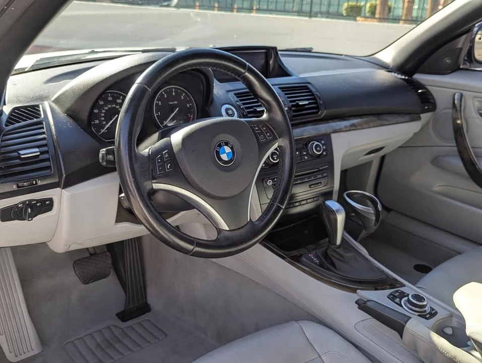 2010 BMW E81/E82/E88 1 Series - Image 9 of 12